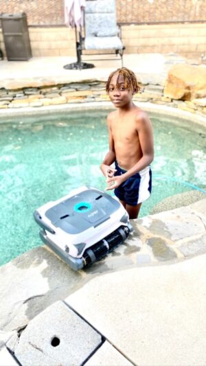 Christian Isaiah Instagram - @aiperofficial to the rescue 😎

Get the Orca 1200 plus for 10% less using my code Chris10% 
 *Link in bio!*

💪🏽 #pooltime #cleanpool #hotoutside