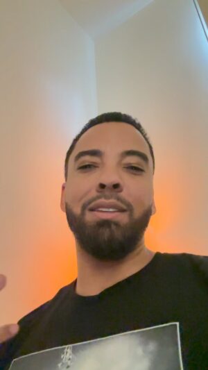 Christian Keyes Instagram - #LifeHack - for all of the serious sleepers out there… ￼👀😂 #sleep #bed #furniture #GetInvolved #Closer #ChristianKeyes #AllTheQueensMen #explore #explorepage