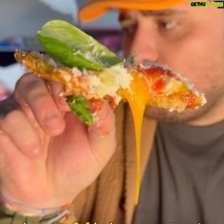 Christian Petroni - 16K Likes - *a Sunday morning favorite
BURRATA & EGGS (in purgatory) #food