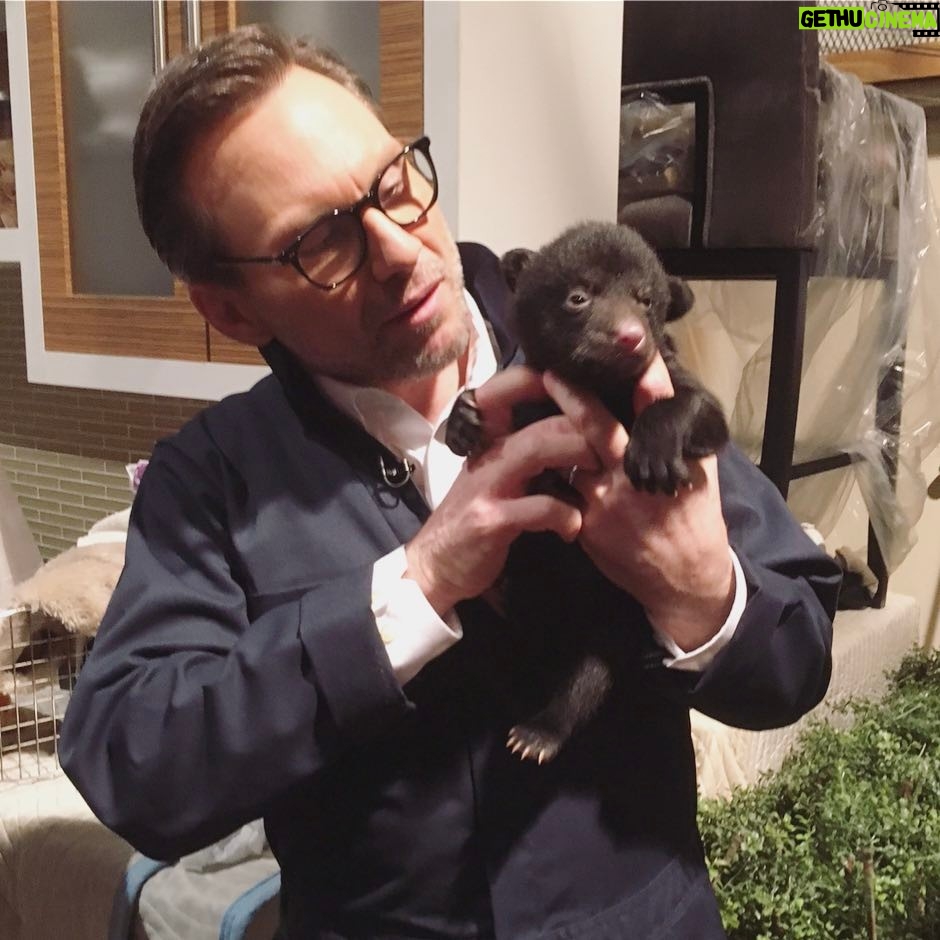 Christian Slater - 11.4K Likes - Eternally grateful to @kellyripa for introducing me to this guy today on @livekelly. I couldn't bear to let him go.