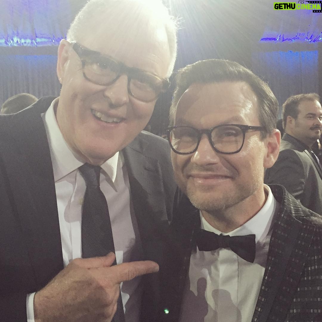 Christian Slater - 7.5K Likes - Congratulations to John Lithgow on his @criticschoice award for best supporting actor! It was an honor to be nominated together š#criticschoice