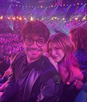 Christian Vazquez Instagram - Actividad extraordinaria: Grammys 2022 @recordingacademy 

Actividad normal: sábado santo con la familia 

Actividad paranormal parte 9 (3am)

Locura check, ✅.