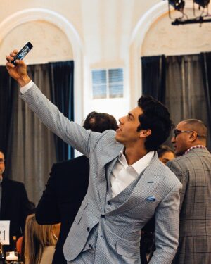Christian Yelich Instagram - THANK YOU… to my Milwaukee family for coming out and helping us raise over $300,000 that will directly help our cities little league fields and teams. I’m lucky to be able play in such a special place. 
@amfam
@leinenkugels
@brewers
@nike
@fanatics
@newera
@carnevoremke
@kelleyjamesmusic
@charlieberens
@mkeathleticclub
@paragonsportint