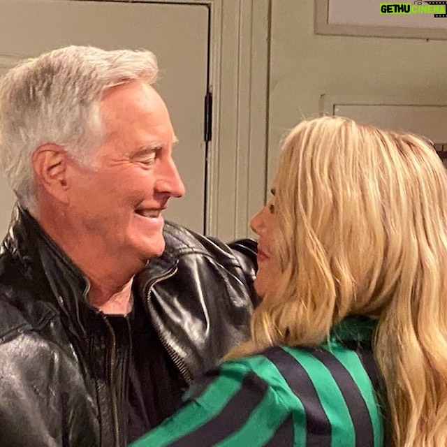 Christie Clark - 3.7K Likes - Ahh…no words can describe how I love this man & all the folks in the following shots. Some of my favs!
@drakehogestyn @_motherofthemystic_ @kentalope42 @jaimedudney Hug it out people! Love is where it’s at!!! # beyondsalem #peacock #peacocktv #daysofourlives #days