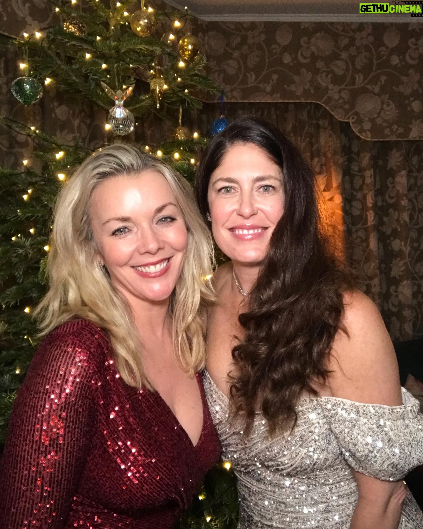 Christie Clark - 1.6K Likes - Christmas at Christie’s with cousins( sister and aunts) from California! Had a party for my 50TH! Then Christmas with Cali family! Professional photos by @peterprato
