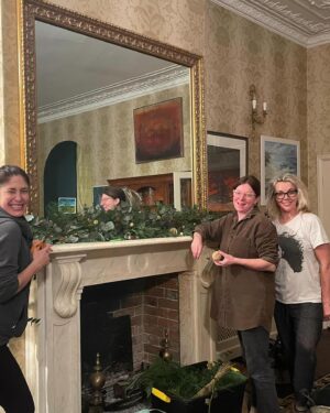 Christie Clark Instagram - Christmas at Christie’s with cousins( sister and aunts) from California! Had a party for my 50TH!  Then Christmas with Cali family! Professional photos by @peterprato