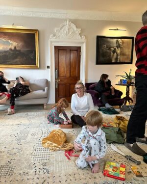Christie Clark Instagram - Christmas at Christie’s with cousins( sister and aunts) from California! Had a party for my 50TH!  Then Christmas with Cali family! Professional photos by @peterprato