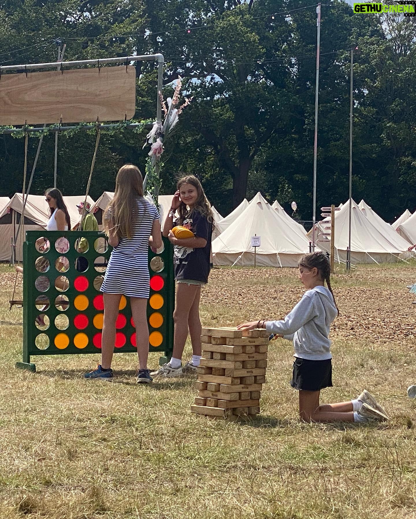 Christie Clark - 1.2K Likes - @latitudefest you didnt disappoint. Glorious fest for kids and adults! Happy summer everyone! #englishsummer #englishfest #pulp #sophieellisbextor best in fest!