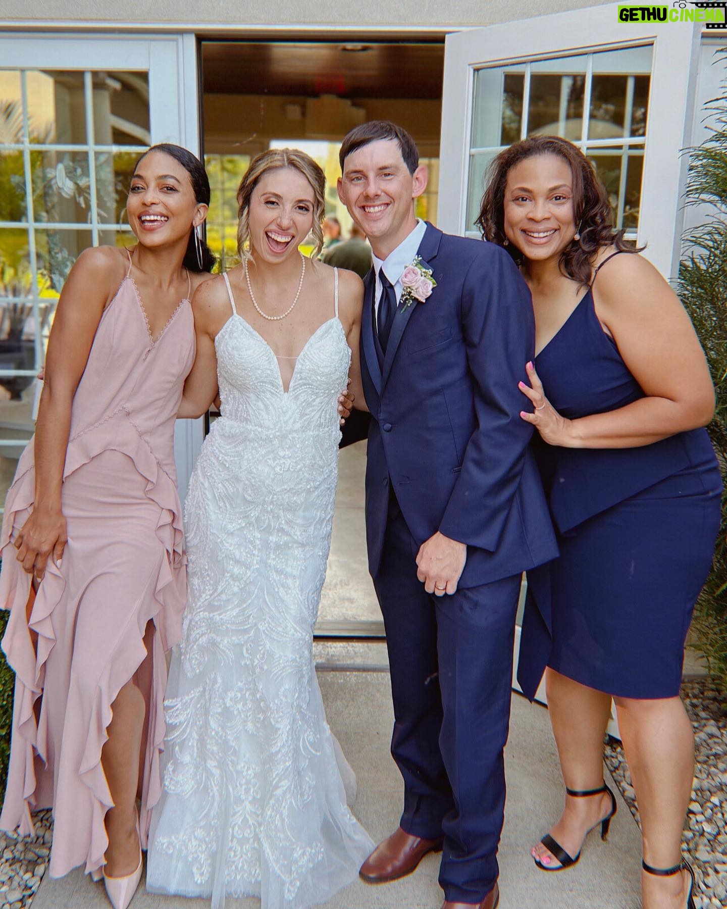 Christina Marie Karis - 159 Likes - My baby sister got married yesterday! …to a beautiful man who loved her at first sight. A Real life fairytale🌸 Love you Ashley and Eric! Congratulations!!
#marriage #younglove #truelove #reallifefairytale