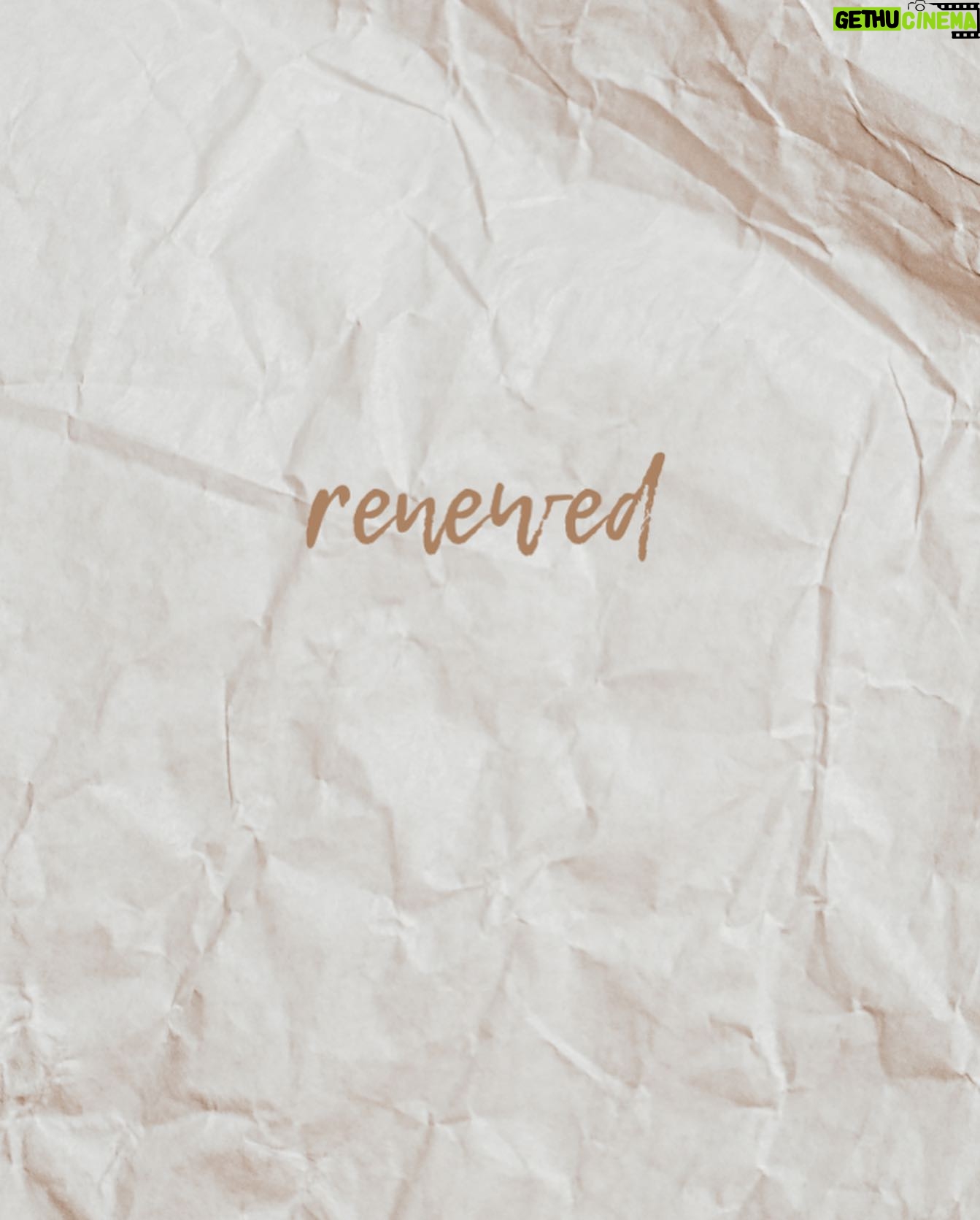 Christina Marie Karis - 227 Likes - Summer ‘23, boy did you change me.
•
Traded plans and parties for praying and purpose.
•
I missed this Christina. Honestly never thought we’d meet again. But God…
•
#quietsummer #godmetme #faith #renewed