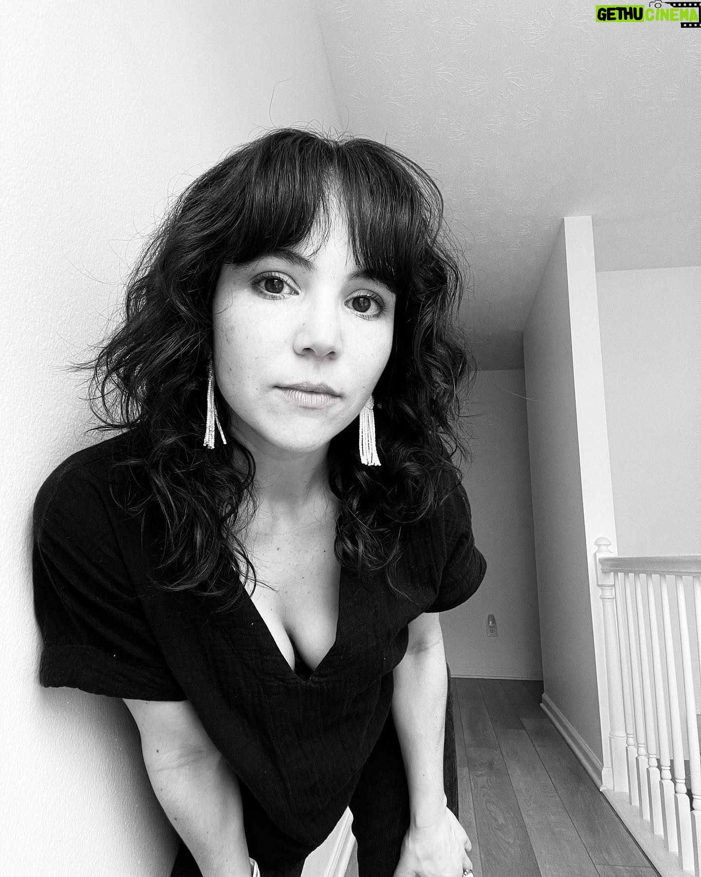 Christina Wren - 0.9K Likes - #blackandwhite