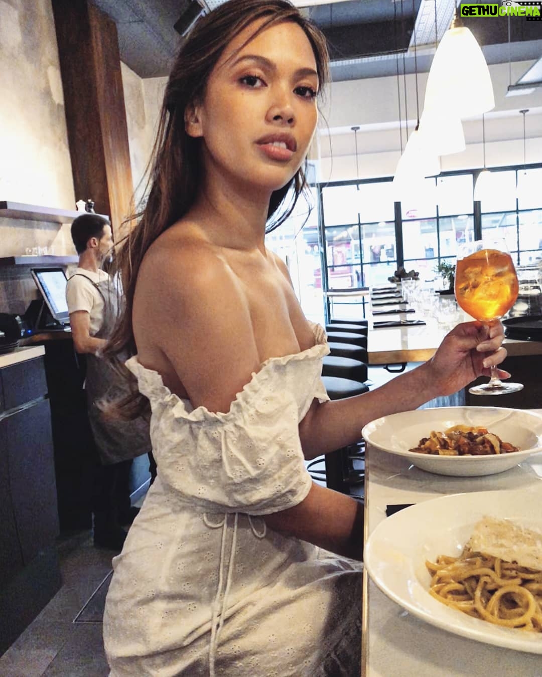 Christine Allado - 1.7K Likes - Post audition pig out at @pingpongdimsumuk and here at @bancone.pasta 🐖🐷
Thanks @rosalienelson for the dress! 🤞