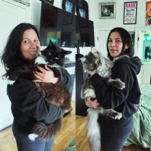 Christine Marie Evans Instagram - Domino and Arthur love their Auntie Christine! 😻 #mopsie #domino #arthur 💘💘