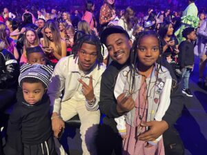 Christopher Massey Instagram - kings from atlanta giving they kids the world …. gotta respect it 💪🏾