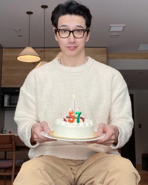 Chuando Tan Instagram - 57 :)
Thankful for another year of being alive on this amazing Mother Earth 🙏🏻
Cherish every moment .