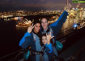 Chuck Comeau  Instagram - Peace out, Australia! ✌️ 

Thank you for the most amazing and memorable trip! So glad I was able to bring my family here. We had so much fun.
🤘❤️🙏🇦🇺

Thank you @bridgeclimb for having us and to our guide Jake for being so nice. Such a cool experience. It was my third time and it keeps getting more magical every time. 🤩🤩🤩

Back home now and already can’t wait to come back and visit your amazing country again. 🇦🇺🇦🇺🇦🇺