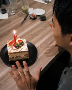 Chuck You Instagram - #chuckvoyage
Yeah 第一個生日由牌咖一起慶🫶🏻
生日願望就是希望「我」能夠贏光你們的錢☺️