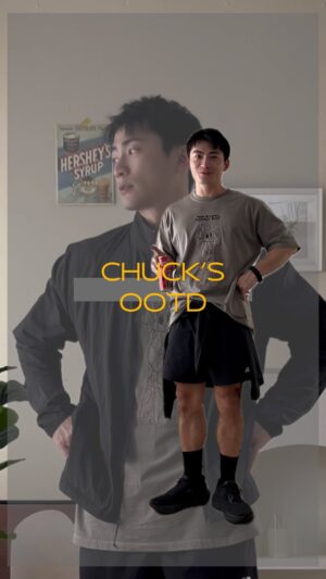 Chuck You Instagram - #chuckvoyage
欸欸欸！不是才剛下完雨今天也太熱了吧！
不過跟大家分享我找到一個超愛的外套😌
可以收納又非常輕薄🕊️後面有開洞透氣！
推推！！

👕/ #provoke 
🩳/ #newbalance 
🧥/ #newbalance 
👟/ #newbalance1080
#abetterbalance