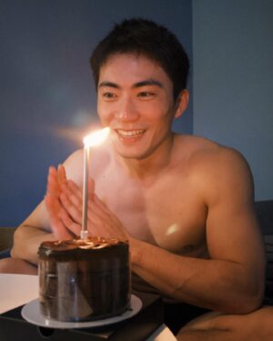 Chuck You Instagram - #chuckvoyage
嚇死我嚇死我嚇死我啦！！！！
我要瘋了欸欸欸！！！！

祝自己生日快樂啦😍😍😍