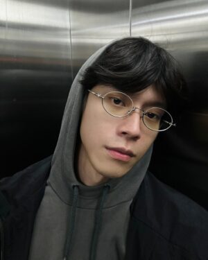 Chun-Chih Huang Instagram - 四月