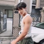 Chun-Hao Hu