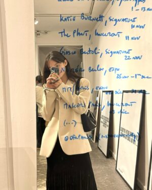 Chung Hye-lyn Instagram - Bonjour ! 🥖