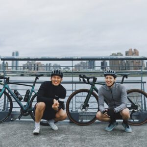 Cian-You Peng Instagram - 6：00再冷都要騎🚴
謝謝創安好夥伴！