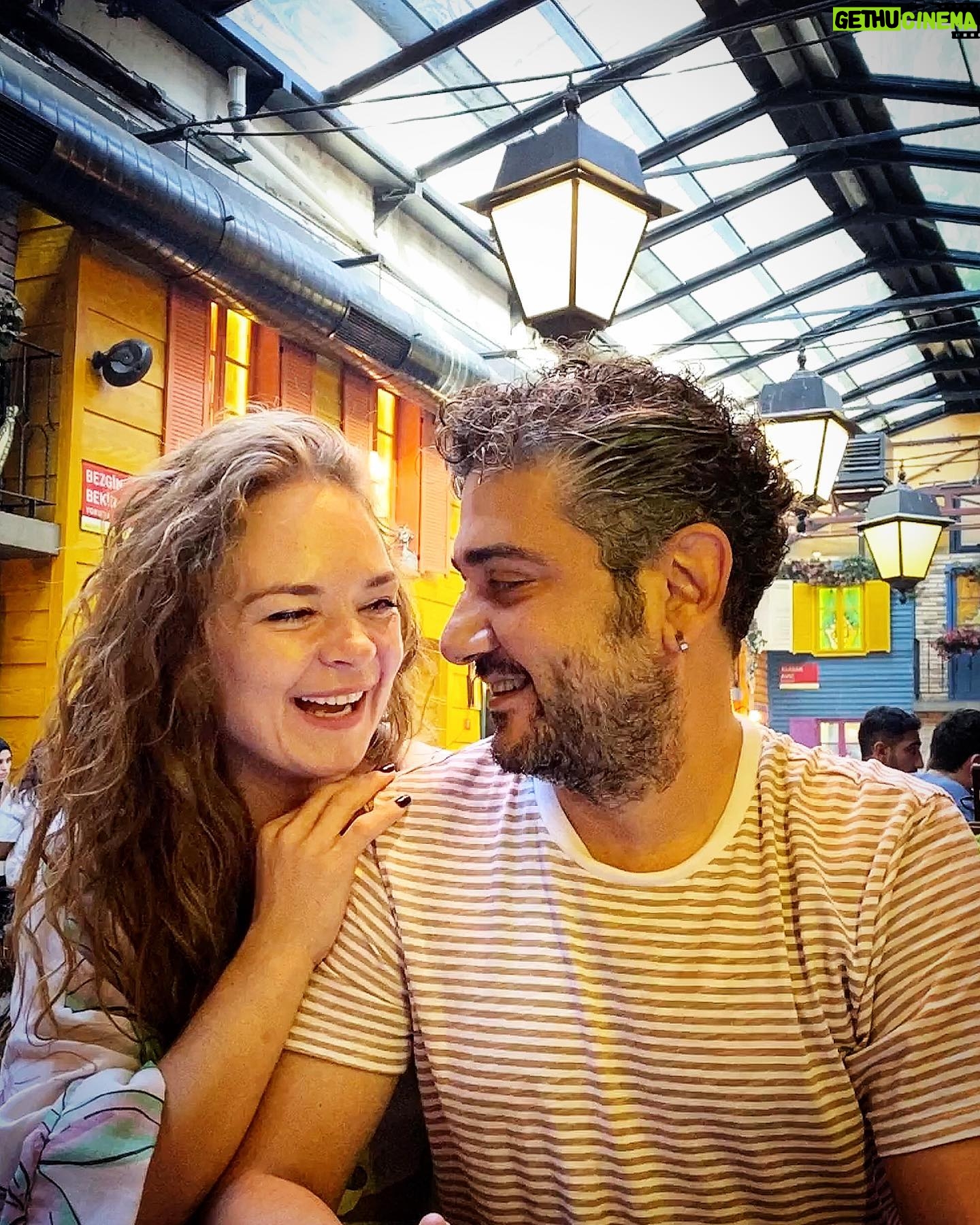 Cihan Ercan - 4.9K Likes - Gülen gözler.. 👀 :)