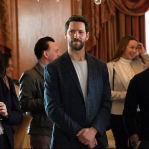 Cindy Sampson Instagram - Sexy Texy is back! The bromance/love triangle continues…love square actually @kandysemcclure
Tune in tonight at 9pmEST on @globaltv 
Directed by the fabulous @shawnpiller and written by my gal & personal earring designer @sydneyrcalvert ❤️