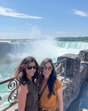 Cindy Sampson Instagram - Things that happened:
BFF came to visit from 🇲🇽