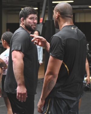 Ciryl Gane Instagram - Training camp for #ufcparis has already started! 🚀 Working on my judo with the absolute beast @cyrillemaret 🦍