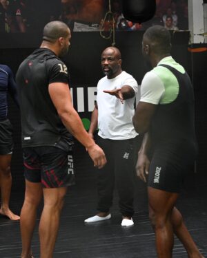 Ciryl Gane Instagram - I'm becoming addicted to this 🤼‍♂️🥋

@mma_factory_paris @managementfactory