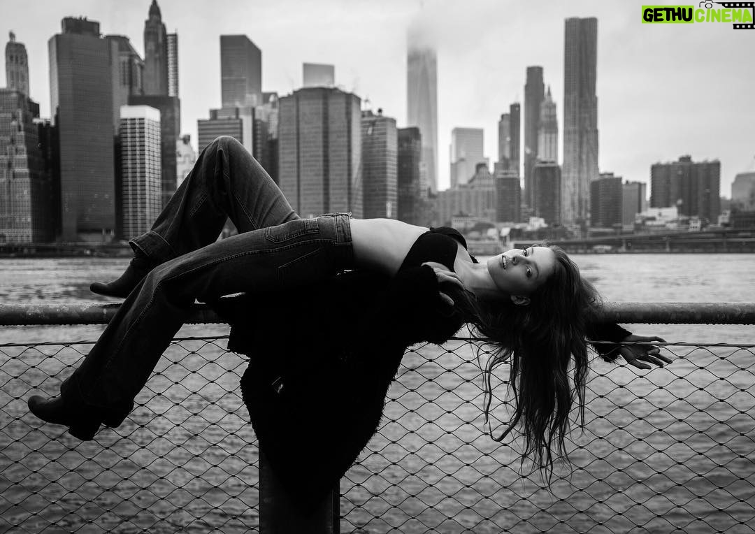 Claire Friesen - 665 Likes - “We don’t need to strive towards balance, rather we need to work on the obstacles that are preventing the natural flow of balance.”
#tbt to the first time I met @sagarmanjarres and almost fell into the East River in freezing January 😜😂
So grateful for your friendship—you are an inspiration and bring light wherever you go in the world. Much love ❤️🙏🏻✨