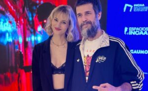 Clara Kovacic Instagram - Que belleza estrenar 🎬✨
Soy muy afortunada de haber trabajado junto a este equipo tan brillante en esta locura de peli
Gracias @gabriel.grieco @nicloreti por la confianza 

Aguante el #cine #cineargentino 

Mar.ia ya está disponible en cines 🎬🎬🎬

Lookete de @soficaputo 

.
.
.
.
.
.
#pic #picoftheday #photooftheday #photoofday #love #photographers #photograph #instagood #instalike #instadaily #instamood #instalove #instafashion #insta #actriz #actresses #film