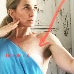 Claudia Black Instagram - Caveat emptor aka #buyerbeware hey @pipidressofficial when are you going to return my emails? You made me wait a month, sent me half the order, and half of what you DID send is utter rubbish. The blue and green dresses you see me elegantly modeling for you here are size small. REALLY?! Hey @instagram thought you’d like to know that this company comes up often as a sponsored link in my instagram feed. Not sure how it got there though one day I decided to give it a go. Zero customer service and bordering on total scam. Looking forward to you dealing with your sponsors and getting back to me with some customer support. And anyone else? Danger will Robinson! Abort mission to buy from this company until further notice.