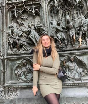 Claudia Iglesias Pérez Instagram - 1&2 día Bérgamo-Milán 🇮🇹🫀☀️