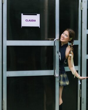 Claudia Tan Instagram - Supa cool 💋 swipe for XG & @yuna cameo 🫢 

📸: @sleepyvisuals_ 
Outfit: @ghostboy.club