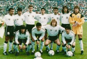 Claudio Borghi Instagram - 🏆28 años de la Copa Interamericana con Colo Colo ⚽️