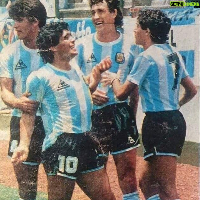 Claudio Borghi - 11.9K Likes - Recuerdos de México 86!
