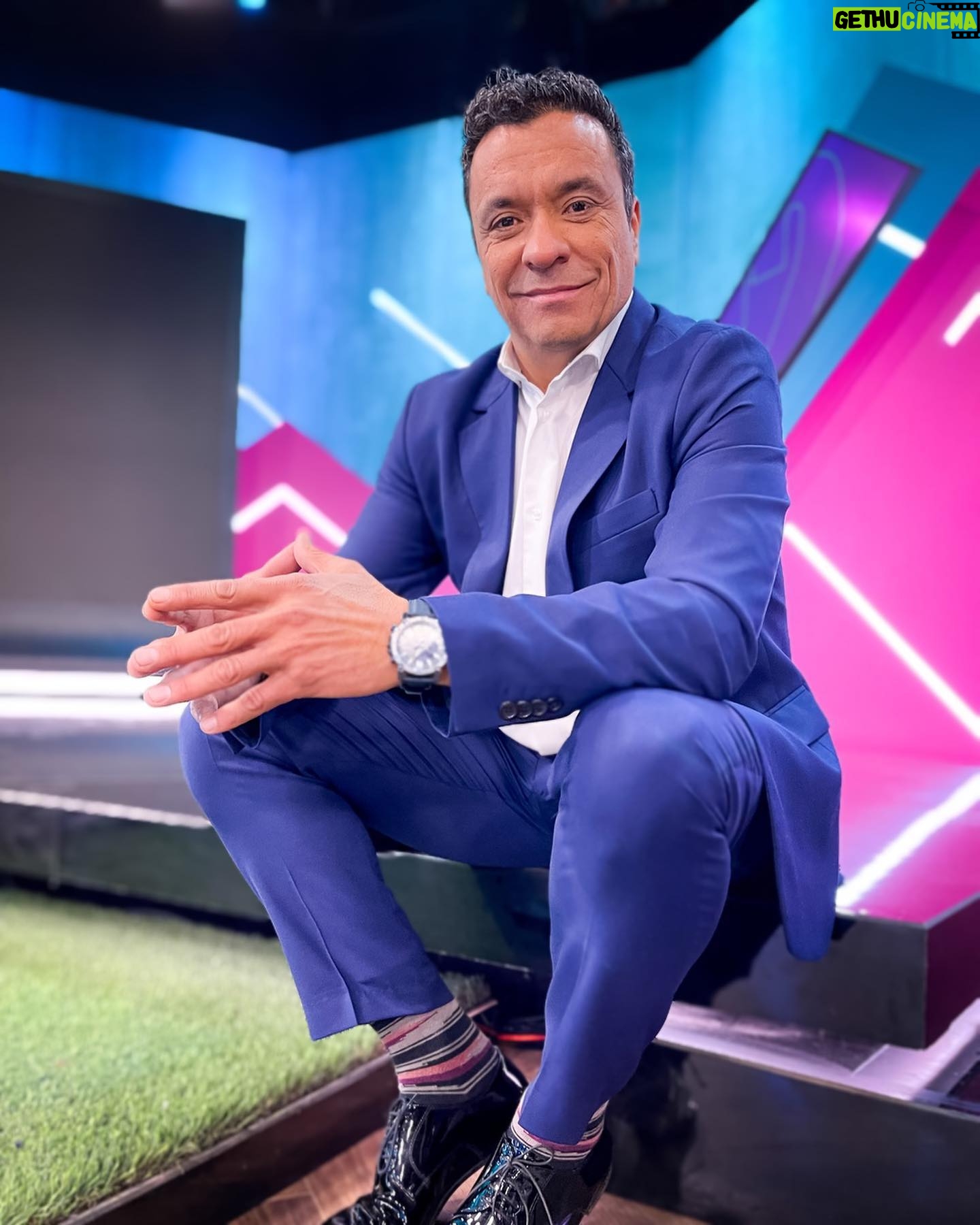 Claudio Palma - 2.9K Likes - Me encantan los relojes y la verdad es que estoy sorprendido con una gran variedad que tienen mis amigos de @todoreloj.cl , para diferentes estilos y ocasiones .
Desde relojes deportivos, hasta relojes con carga solar!. Todo medio de pago y con servicios de despacho.
@todoreloj.cl , unos tremendos ⌚️🔥 !.