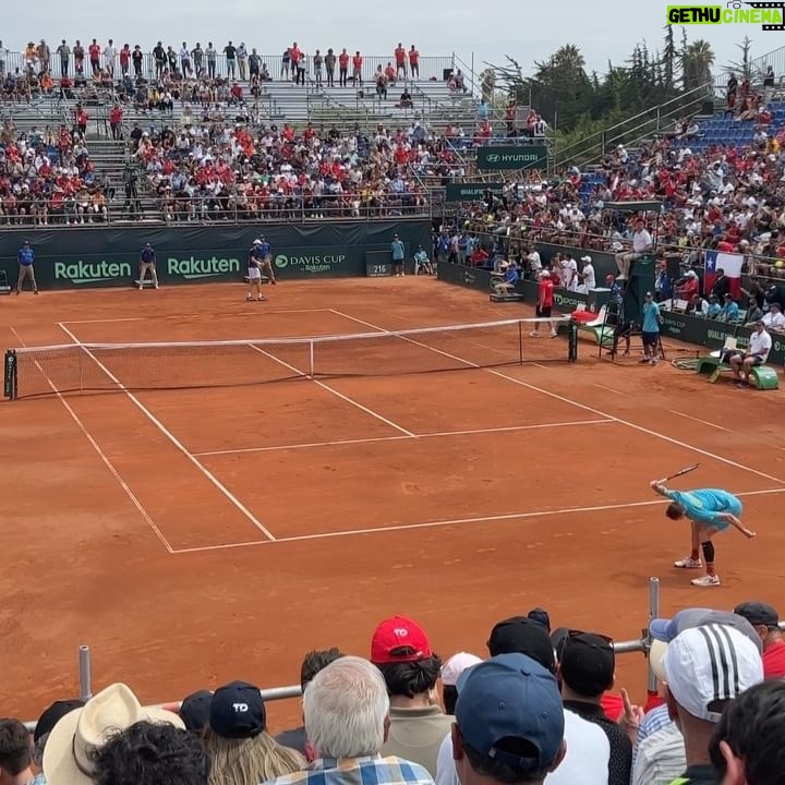 Claudio Palma - 4.2K Likes - ¡Qué partidazo se mandó @nicojarry !!! Poder Asistir a Copa Davis junto a mi hijo, @pipepalma.s fue asombroso. A seguir sumando lindas experiencias. ¡Saludos a tod@s!