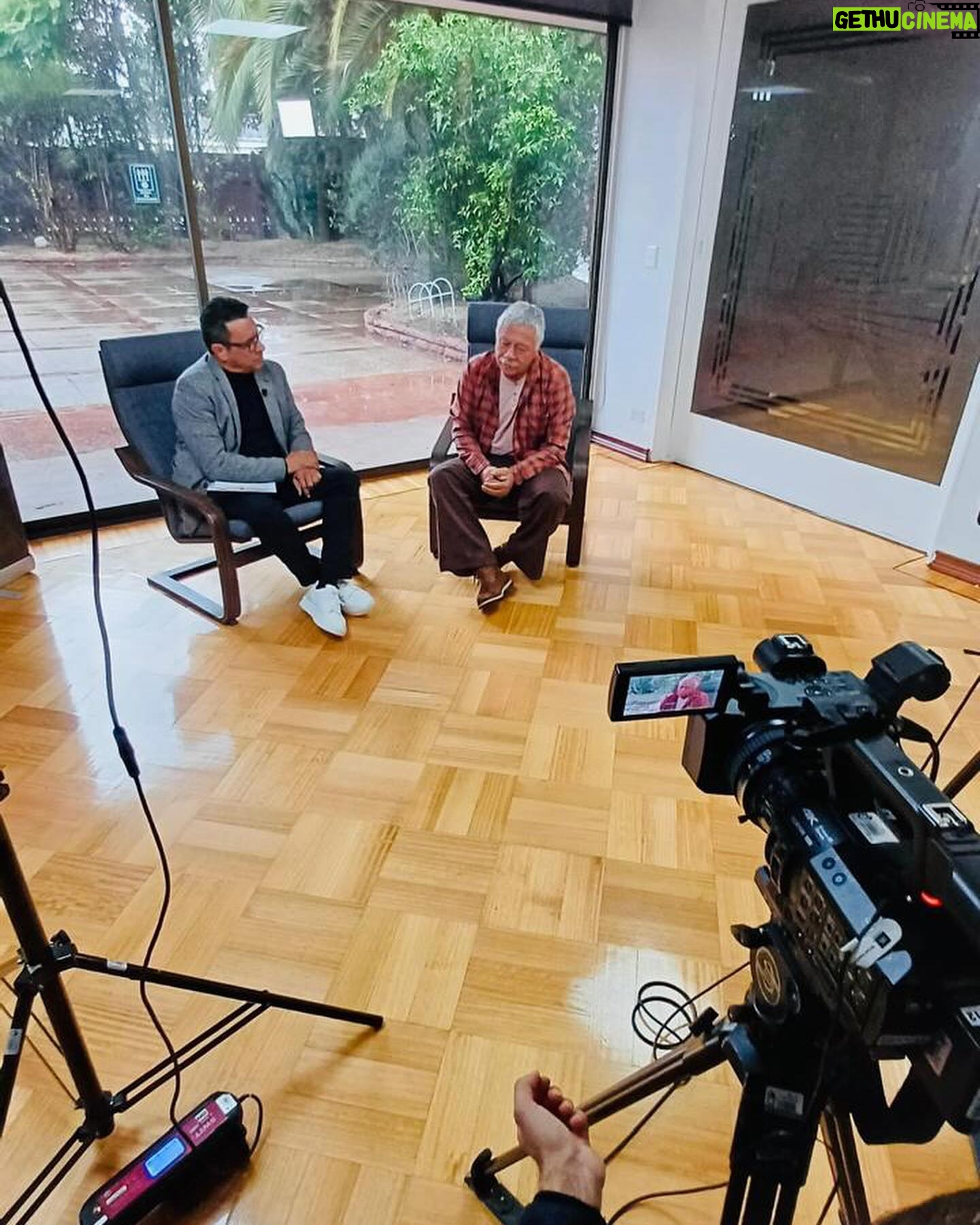Claudio Palma - 2.1K Likes - Como siempre muy grato conversar con el gran @carloscaszely ⚽️🇨🇱