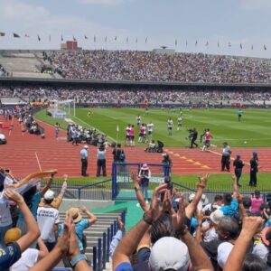 Claudio Roca Instagram - Domingo Familiar viendo al mejor equipo del universo @pumasmx