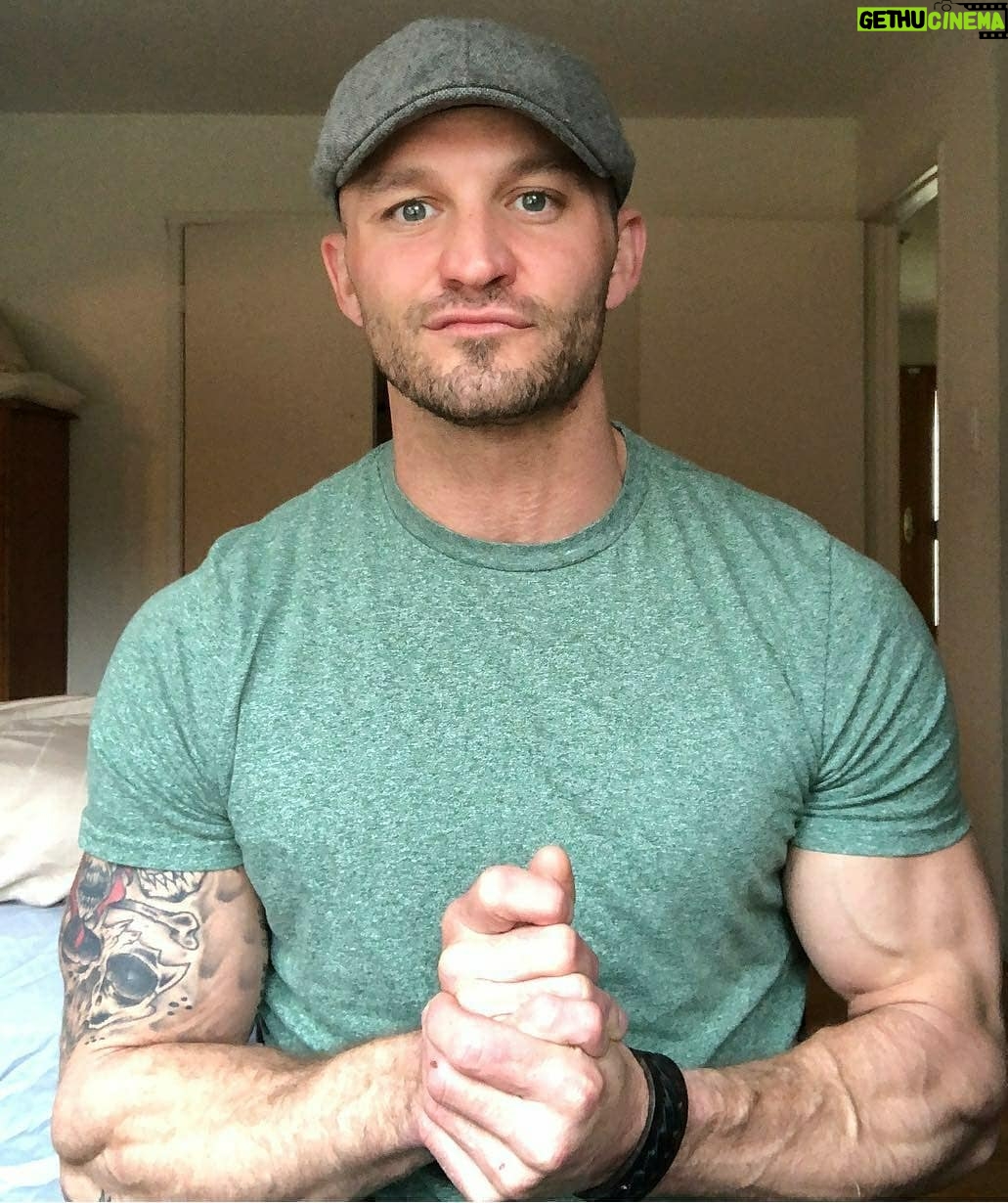 Clayne Crawford - 17K Likes - Lost my homeboy the other night @jthefreak_ifbbpro. He was more than a dear friend he was an inspiration to me and my family. Teaching us all to never give up, never feel sorry for yourself and hard work plus love cures all. Rest in Peace brother.