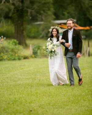 Clayne Crawford Instagram - perfection

Beautiful pics by @ashleyrwarren. 
#CrawfordFarms