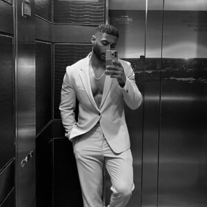 Clint Gordon Instagram - B&W