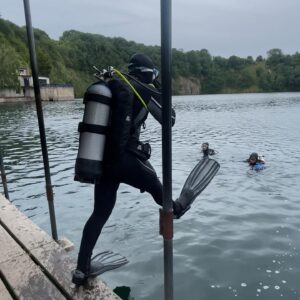Clint Gordon Instagram - So happy to have passed my Divemaster. I've loved scuba diving this year with @bluefindiving. Learnt so much and met some amazing people. Another discipline ticked off on my stunt training journey, on to the next one 🦾