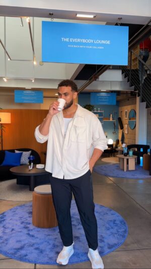 Clinton Moxam Instagram - My daily routine with @vitalproteins is for everybody with a body & for every head of hair too 💆🏽‍♂️ This daily staple supplement is my go-to for a healthy hair journey! #VitalPartner #VitalProteins ​⁣⁣
⁣⁣
**These statements have not been evaluated by the Food and Drug Administration. This product is not intended to diagnose, treat, cure, or prevent any disease.​⁣⁣
⁣⁣
^Results may vary. Various studies have suggested benefits following daily consumption of collagen peptides for several months. Refer to product labels and vitalproteins.com for recommended serving sizes and for more information**