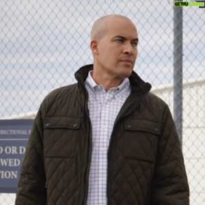 Coby Bell Instagram - New episode of WALKER tonight! 8/7c on The CW🤠