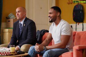 Coby Bell Instagram - New episode of WALKER tonight! 8/7c on the CW